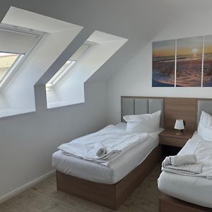 Zimmer mit zwei Einzelbetten